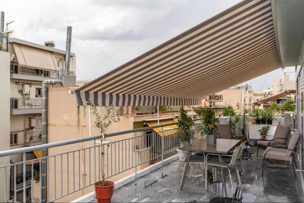 Artistic Apt In Vibrant Gazi With Large Terrace By Ghh Aten Exteriör bild